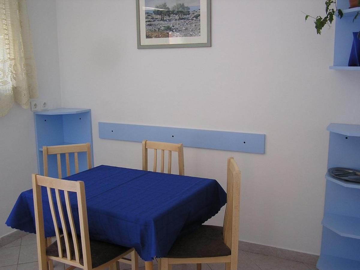 Apartman Justinic Šilo Exterior foto