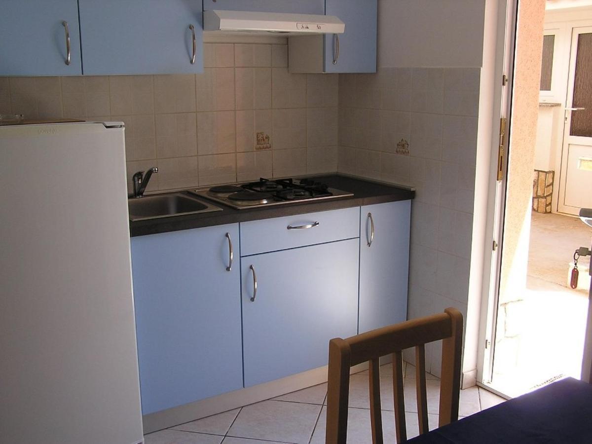 Apartman Justinic Šilo Exterior foto