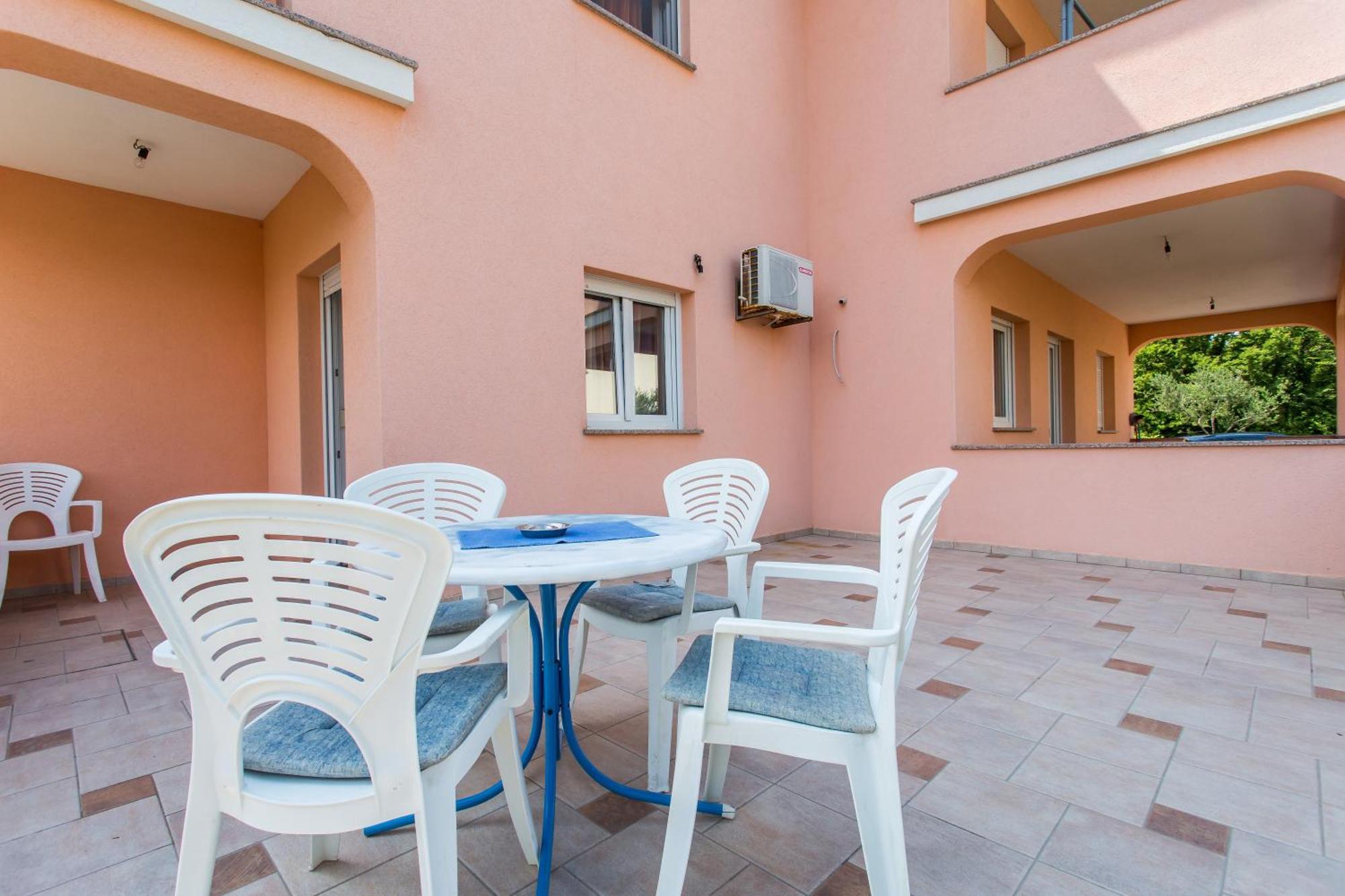 Apartman Justinic Šilo Quarto foto